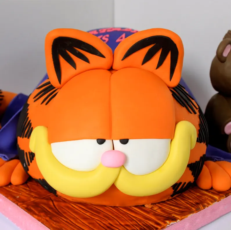 Garfield Figürlü | Dragos Pastaneleri